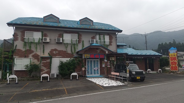 ����,���