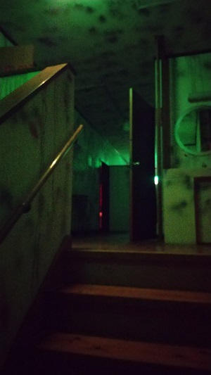 ����,���